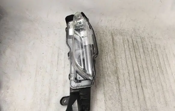 Toyota Yaris Cross Front bumper turn signal H364030L
