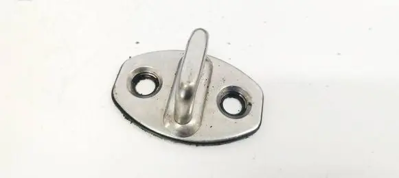 Audi A4 S4 B8 8K Front door lock loop/hook striker 8T0837033