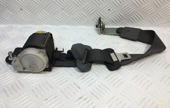 Ford Ranger Rear seatbelt T86217T