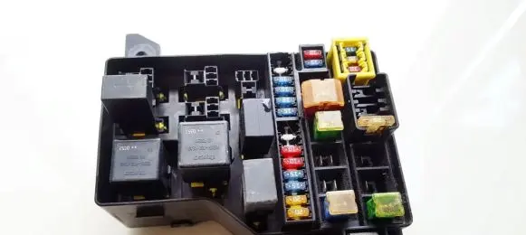 Volvo S40, V40 Fuse box set 30859714 72541985