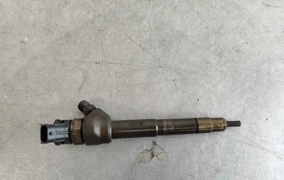 Jaguar XF X260 Fuel injector JDE40503