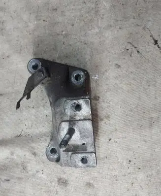 Volkswagen Sharan Gearbox mounting bracket 7M3399135A