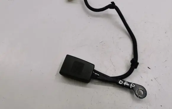 Bentley Flying Spur Front seatbelt buckle 3W5857756RLL