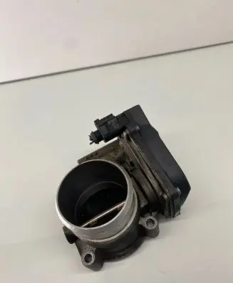 Volkswagen Golf V Throttle valve 06F133062E 2900314111 A2C53044094