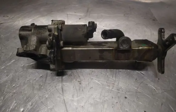 Volvo XC90 EGR valve 53411462 30637142