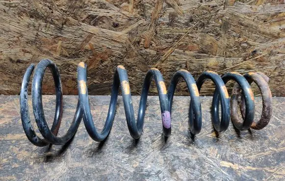 Jaguar XJ X300 Rear coil spring