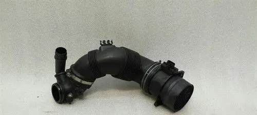 Volkswagen Golf VII Mass air flow meter 04L131512D