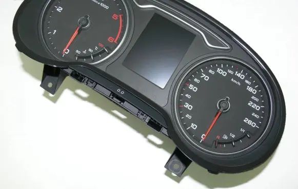 Audi A3 S3 8V Speedometer (instrument cluster) 8V0920870C