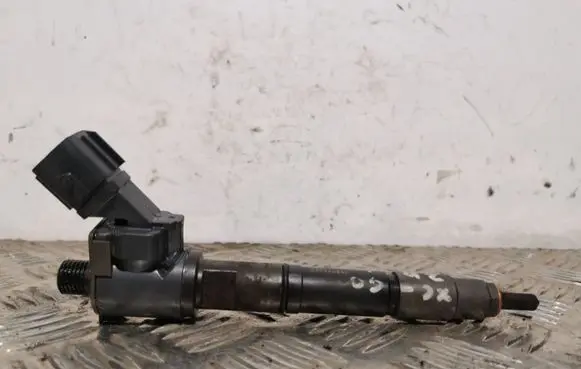 Volvo XC60 Fuel injector VEA132370010AAB