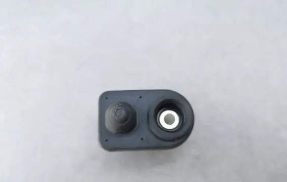 Nissan Leaf I (ZE0) Front door sensor 