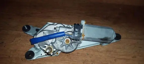 Hyundai i20 (PB PBT) Rear window wiper motor 987101j000 98710-1j000