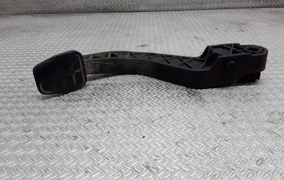 Clutch pedal