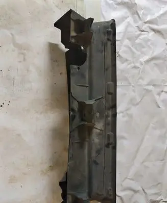 Volvo V50 Intercooler air guide/duct channel 3984