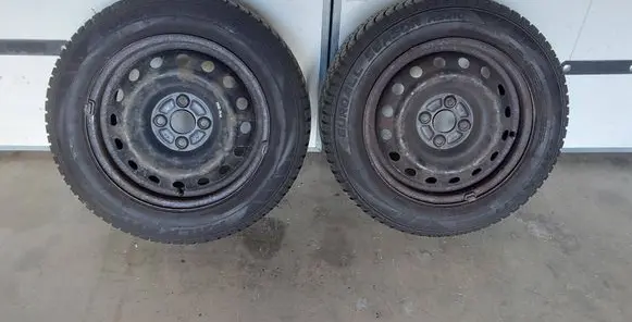 Toyota Yaris R15 steel rim 