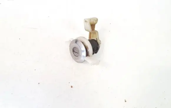 Renault Clio II Front door lock (next to the handle) 842861