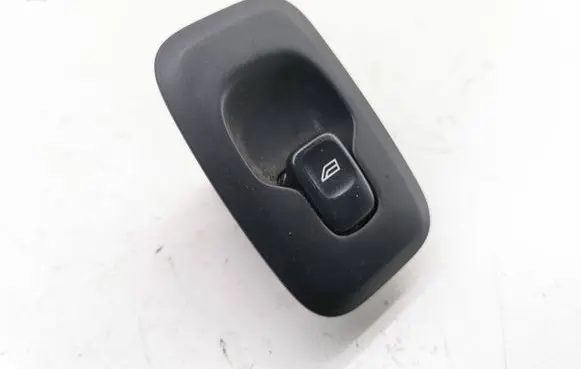 Volvo S80 Electric window control switch 8685288