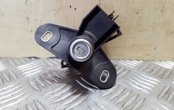 Opel Vectra B Tailgate exterior lock 