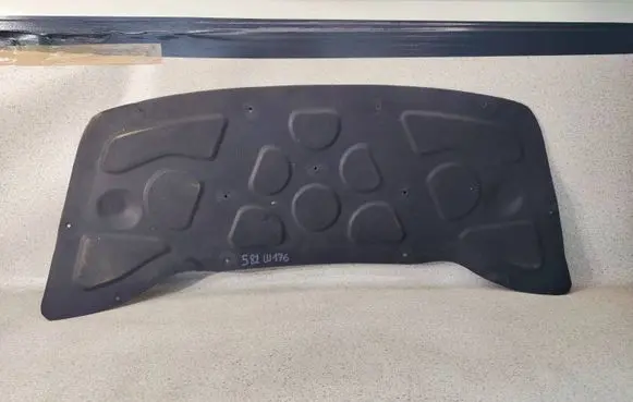 Mercedes-Benz A W176 Engine bonnet/hood sound/heat insulation 