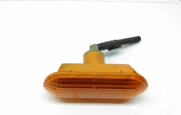 Ford Focus C-MAX Front fender indicator light 2S6A13K354AD