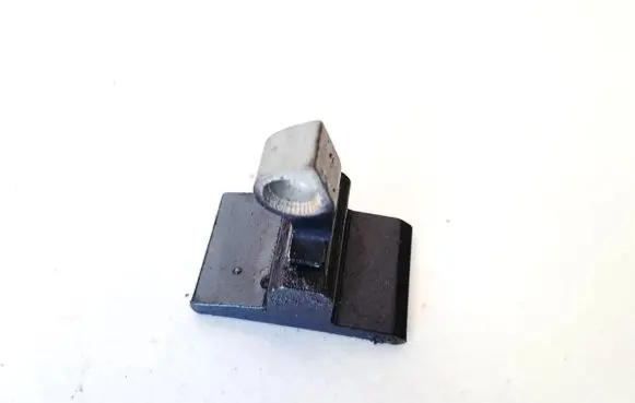 BMW X5 E70 Rear door lower hinge 7160823