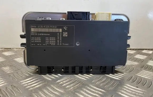 BMW 5 GT F07 Light module LCM 9225711