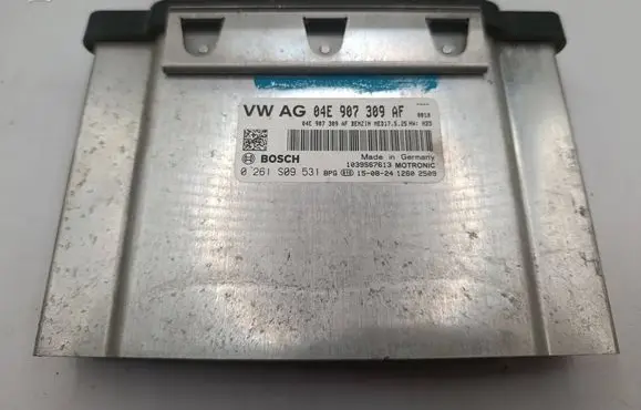 Volkswagen Polo V 6R Engine control unit/module 04E907309AF 0261S09531