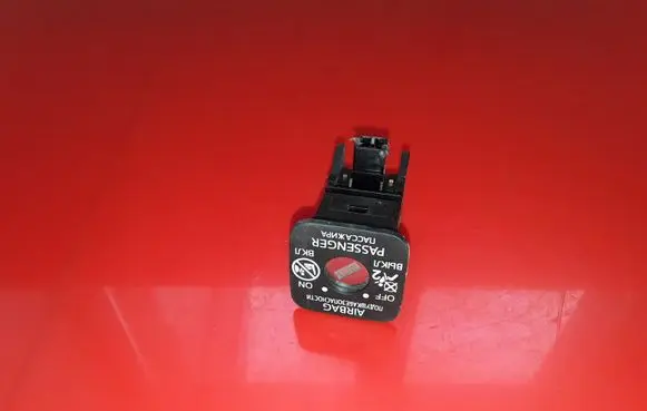 Toyota Verso-S Passenger airbag on/off switch 2051A18