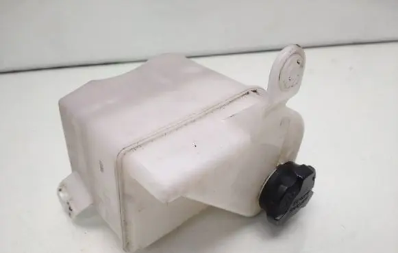 Hyundai ix20 Coolant expansion tank/reservoir 254301P000 254301P200