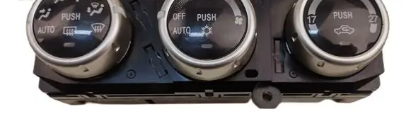 Mitsubishi L200 Climate control/heater control trim 7820A362