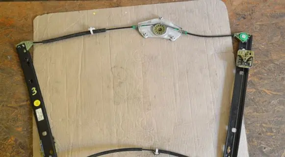 Audi A8 S8 D4 4H Front window lifting mechanism without motor 4H0837461A