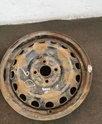 Toyota Yaris R15 steel rim 