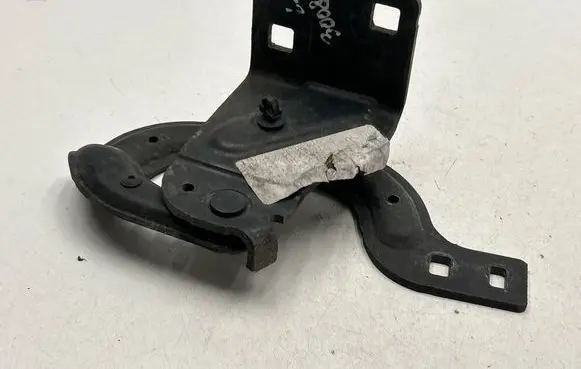 Peugeot 3008 I Tailgate/trunk/boot hinge