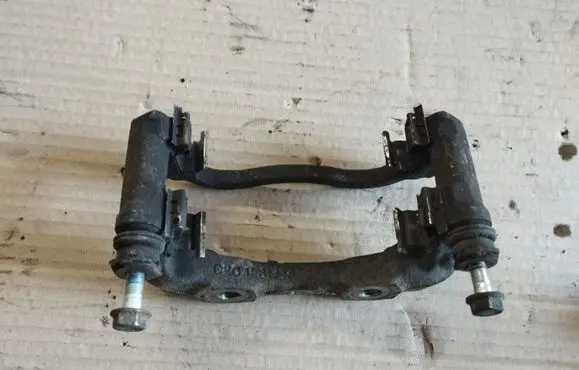 Peugeot 2008 I Front Brake Caliper Pad/Carrier 0204L6