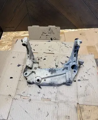 Peugeot Bipper Other engine bay part