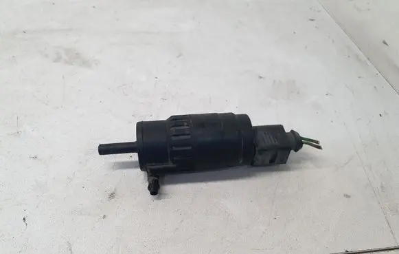 Audi A6 S6 C6 4F Windscreen/windshield washer pump 1K5955651 SG7 658624