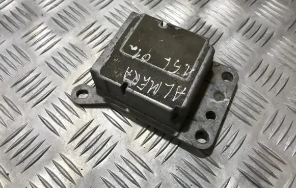 Nissan Almera N16 Airbag control unit/module