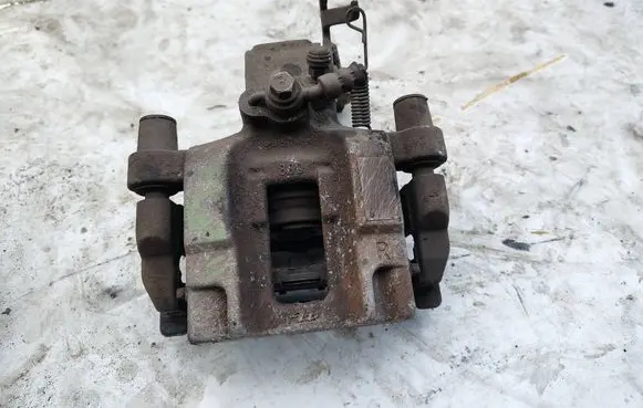 Peugeot 308 Rear brake caliper 