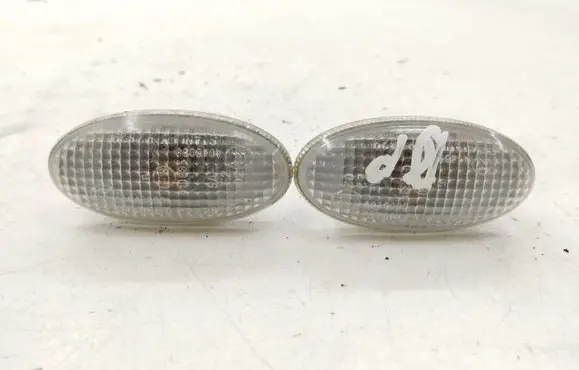 Mazda 5 Front fender indicator light A048099