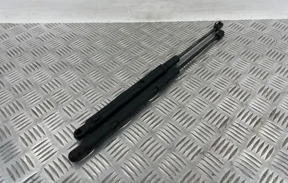 Mercedes-Benz C W205 Front bonnet/hood damper/strut A2059800164 7428270220