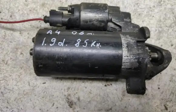 Audi A4 S4 B7 8E 8H Starter motor