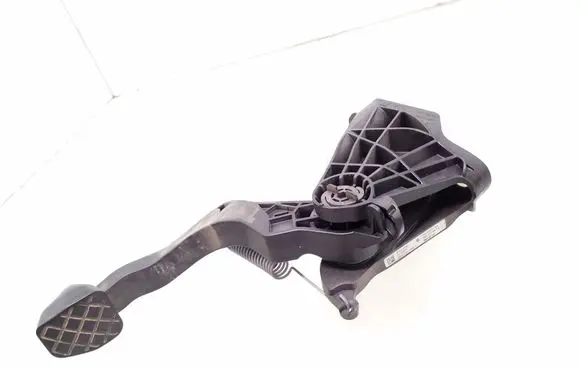 Audi A1 Clutch pedal 6R0721117B 6R1721059T