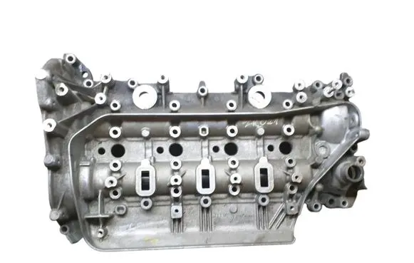 Renault Trafic III (X82) Camshaft 130C07962R 130015174R 27315