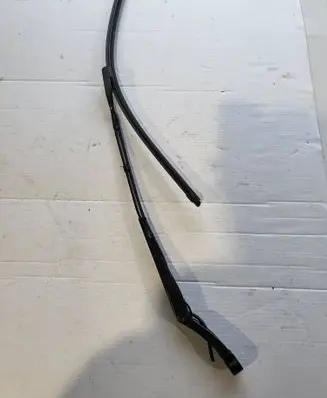 Peugeot 5008 II Front wiper blade arm 97036203121