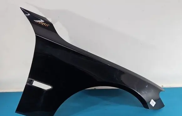BMW 7 F01 F02 F03 F04 Fender IMPRK1518925