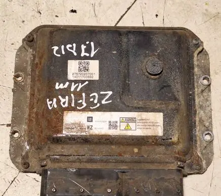 Opel Zafira B Engine control unit/module 55595619 MB275700 D14002