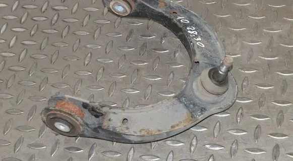 Jeep Grand Cherokee (WK) Front upper control arm/wishbone 68046196A