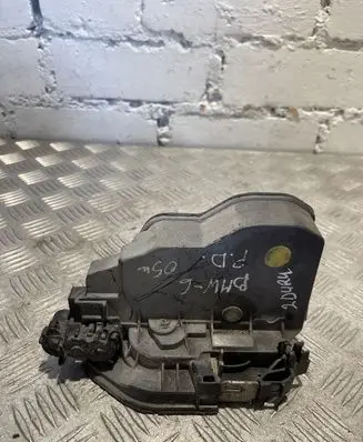 BMW 6 E63 E64 Front door lock 715462