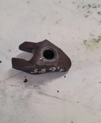 Citroen C4 Grand Picasso Fuel Injector clamp holder