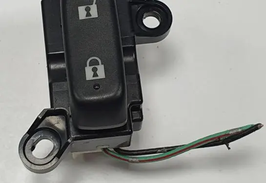 Mazda CX-7 Central locking switch button 