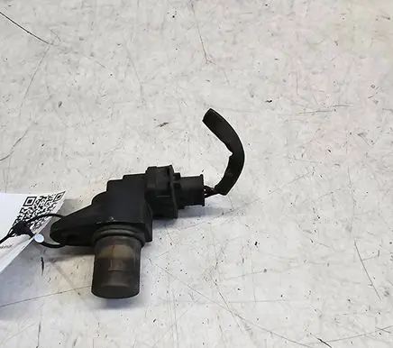 Mercedes-Benz A W168 Camshaft position sensor A0031539728